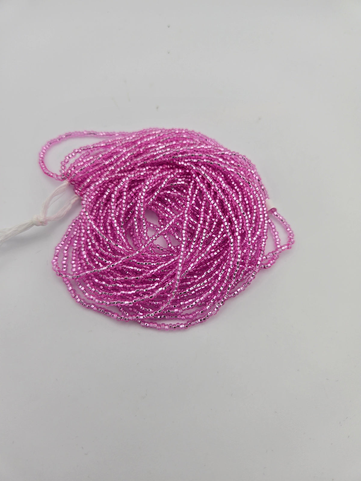 Czech Seed Bead 11/0 S/L Dark Rosa Strung square hole