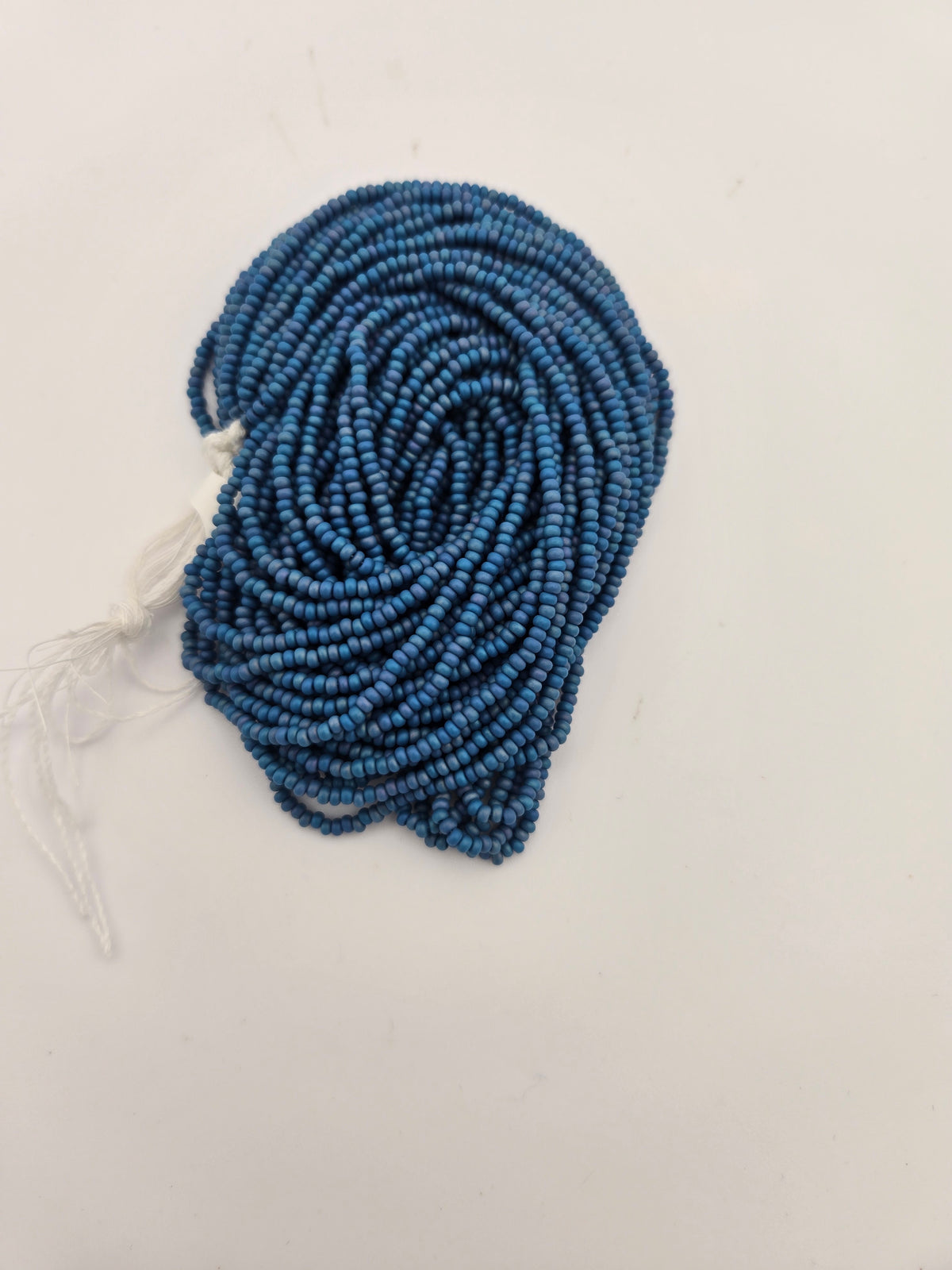 Czech Seed Bead 11/0 Op Medium Blue AB Matte Natural