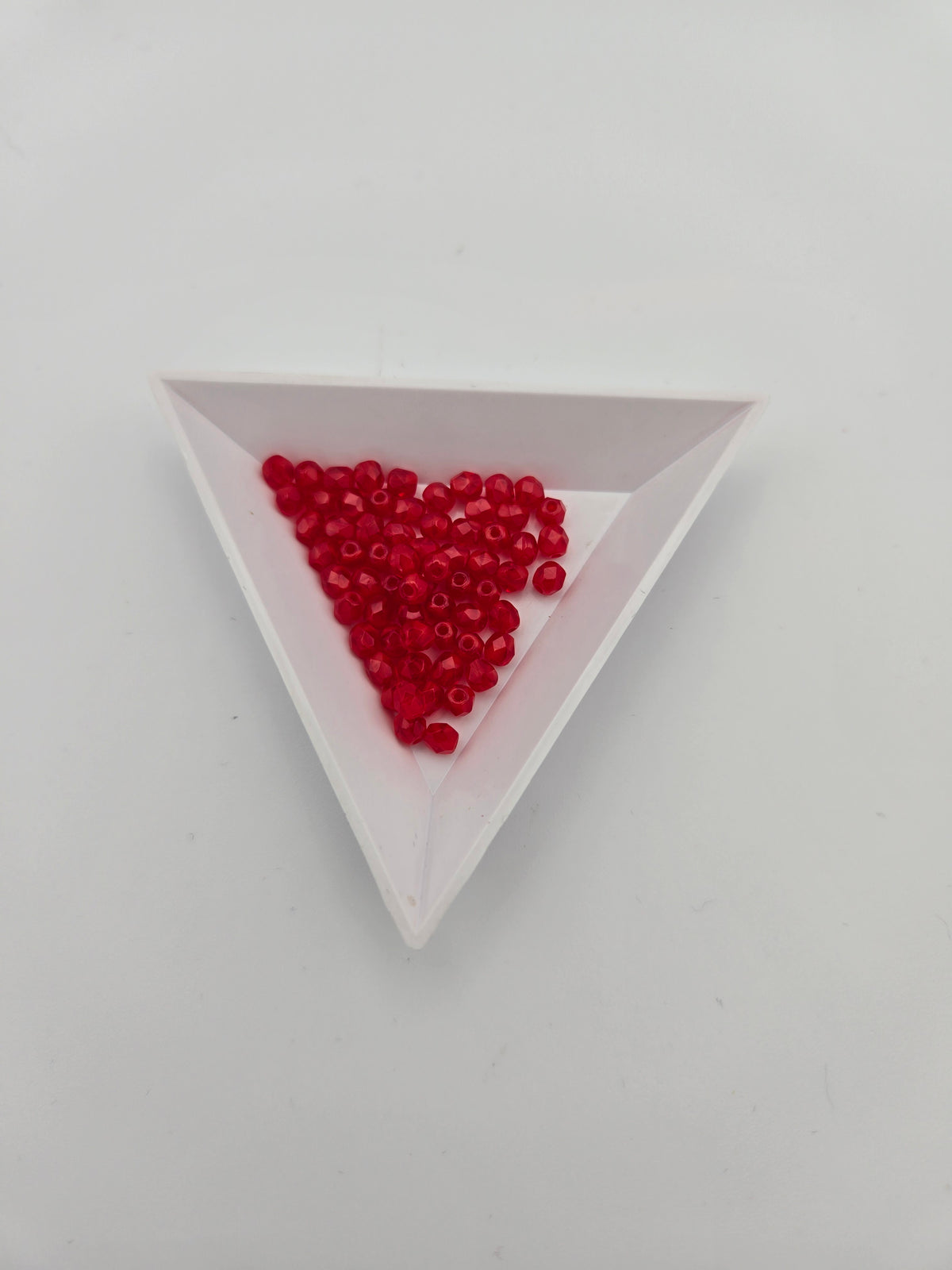 Fire-Polished Glass,  Tr. Red Opal, 4mm Faceted Round, Approx. 100 per bag