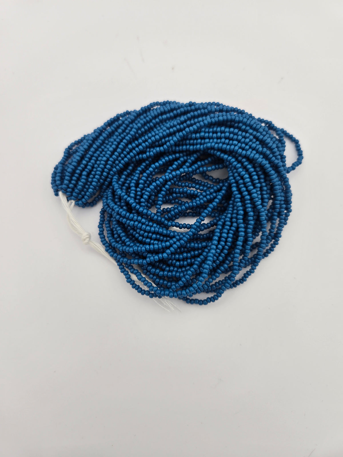Czech Seed Bead 11/0 Op Dark Blue Strung