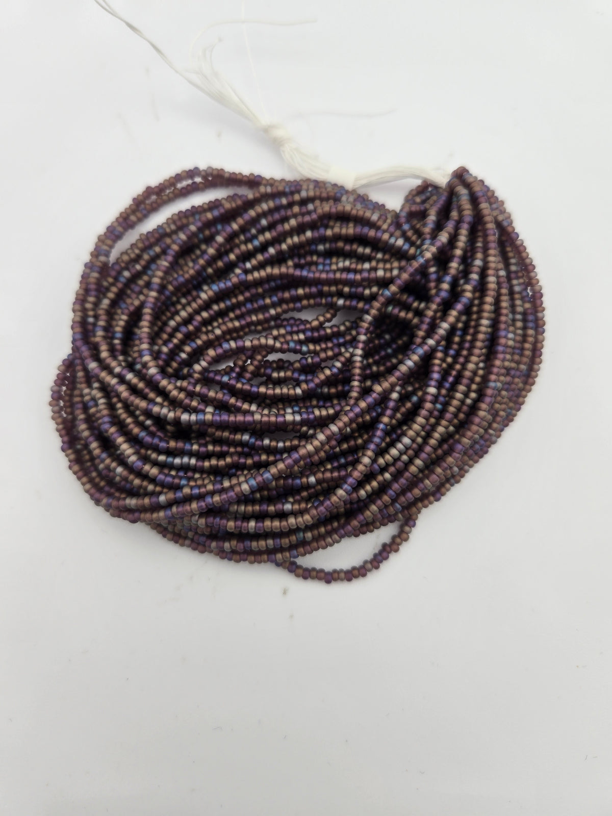 Czech Seed Bead 11/0 Transparent Mauve Matt AB Strung