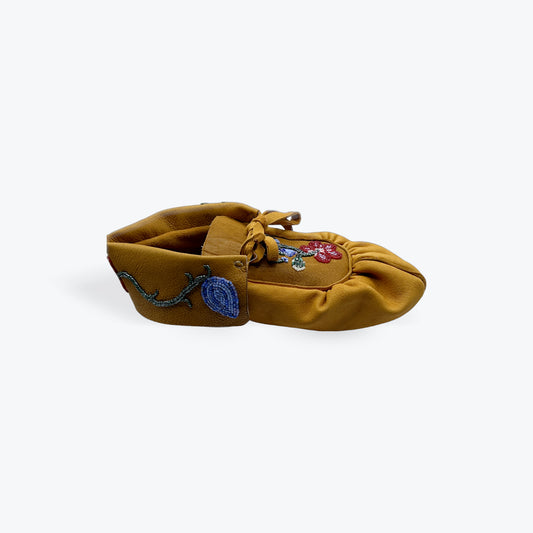 Moccasins size women's 8.5-9 (Catherine Begay)